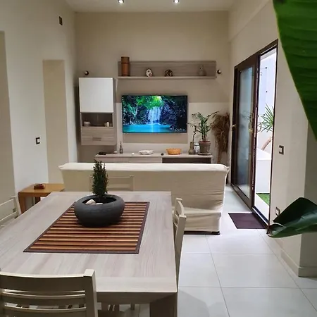 The Cube Vacation Ever Holiday home *